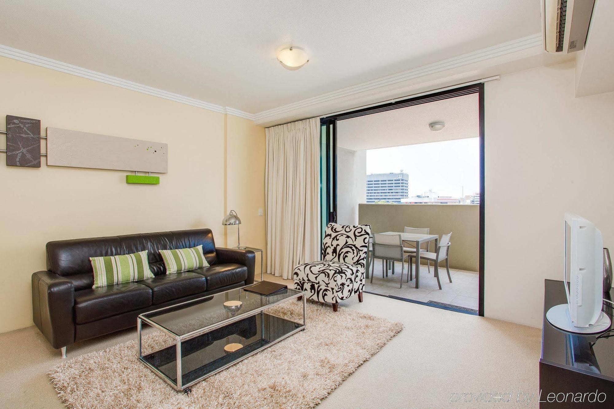 Republic Apartments Brisbane City Экстерьер фото